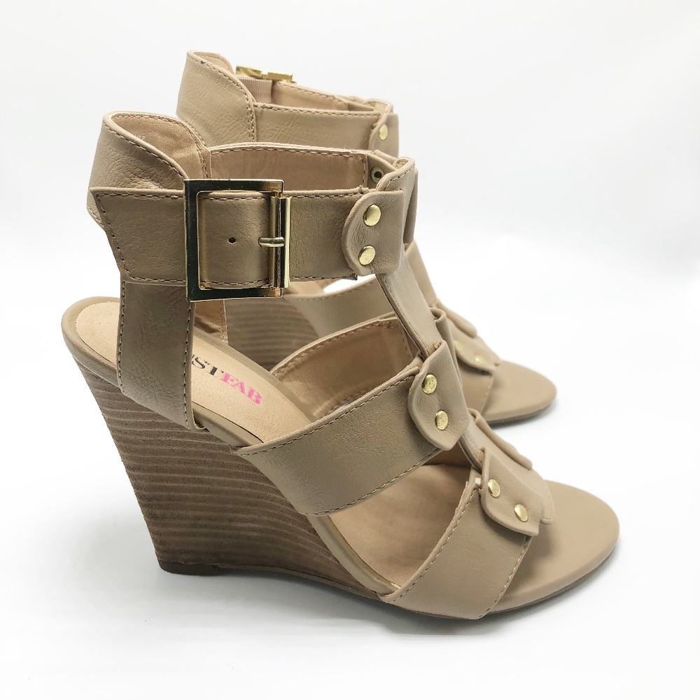 JustFab Tammie Wedge Gladiator T Strap (SH44) - Picture 4 of 6